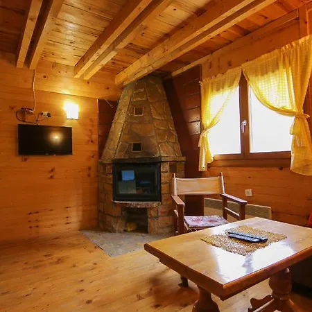 Drveni Kutak * Sekulic