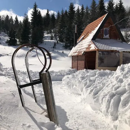 Drveni Kutak * Sekulic