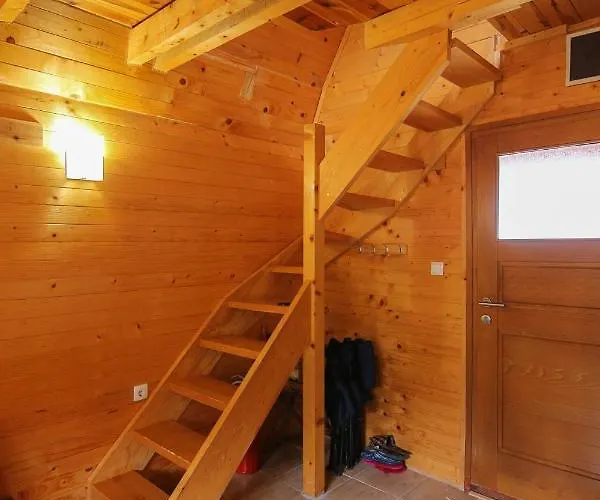 Drveni Kutak * Sekulic